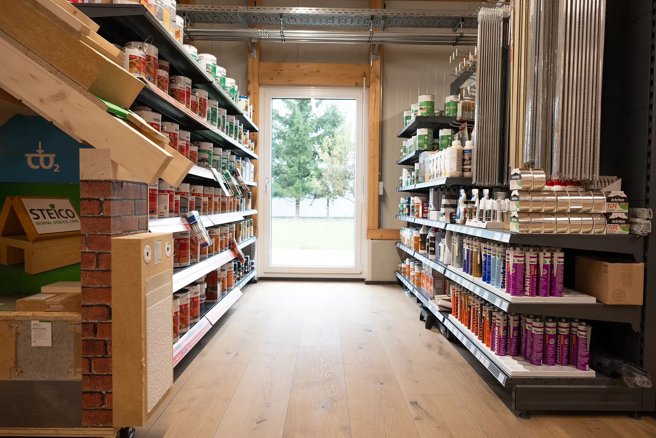 Holzpflege_und_Bauchemie_Embacher_Staig.webp